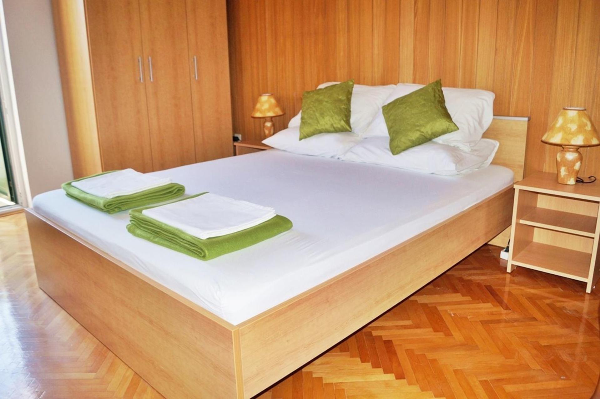 Apartments By The Sea Krilo Jesenice, Omis - 15145 Jesenice  Habitación foto